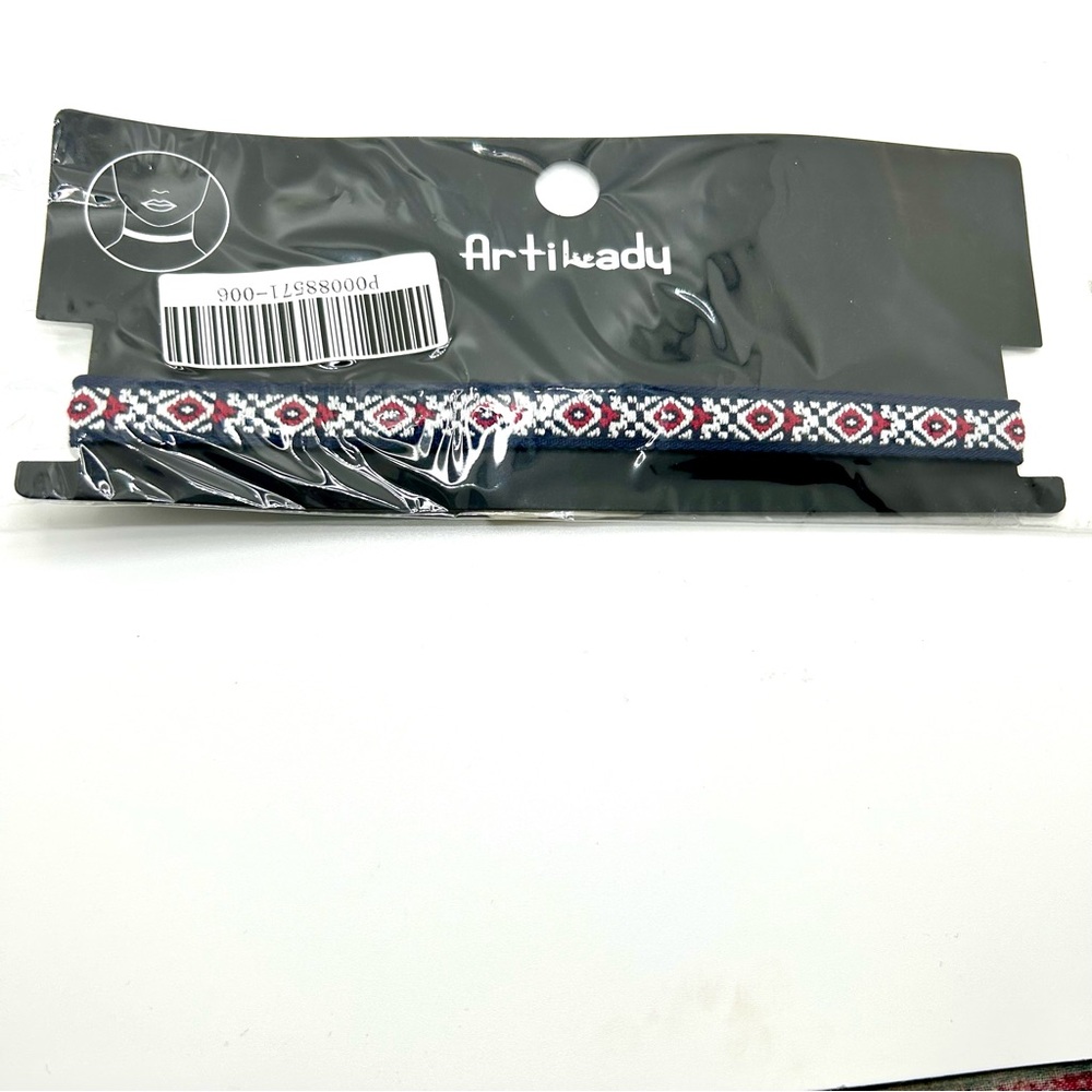 NWT Cloth Ribbon Choker